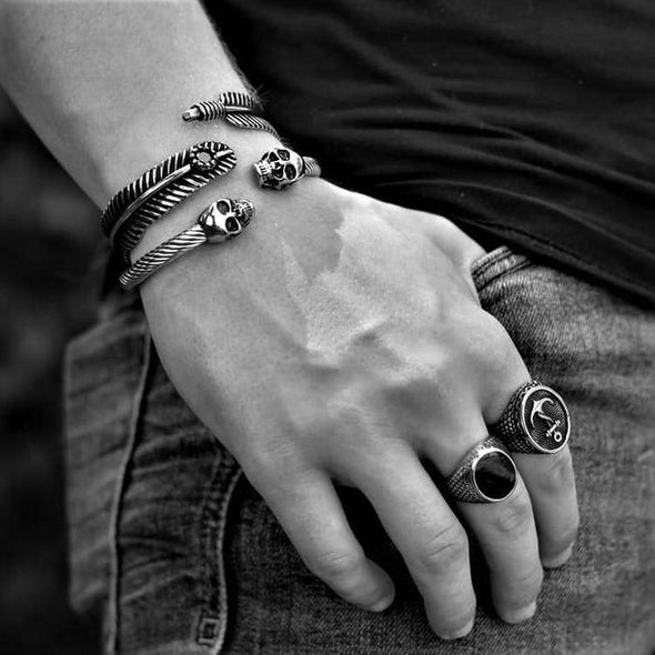 FEATHER STONE BRACELET