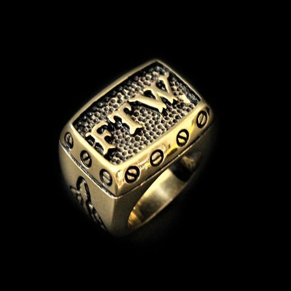 GOLDEN F THE WORLD RING