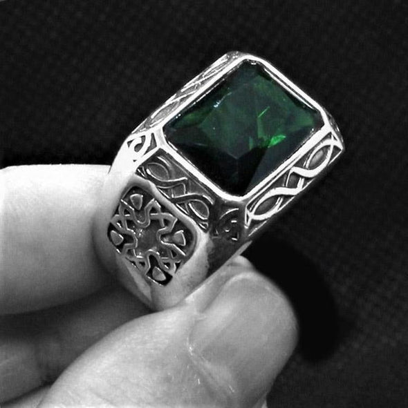 GREEN GEM RING