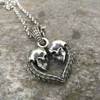 Skull Love Necklace