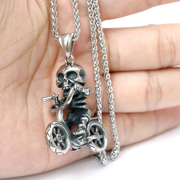 Skull Love Necklace