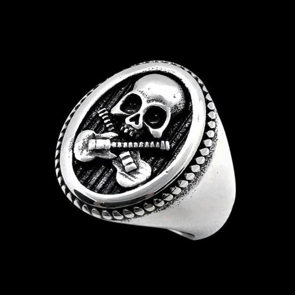 ROCK STAR SKULL RING