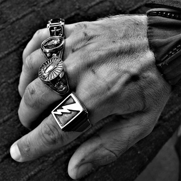 SACRED PRAYER HANDS RING