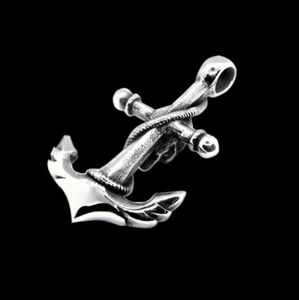 SKULL ANCHOR PENDANT