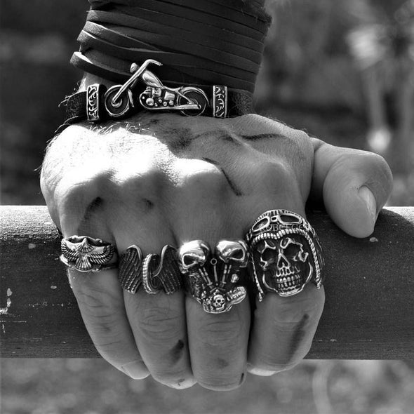 SKULL ENGINE RING