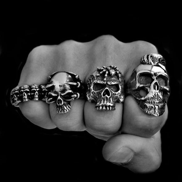 THINKING SKULL RING