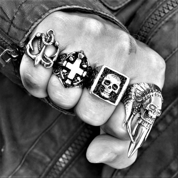 TREASURE SKULL RING