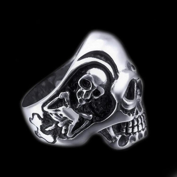 TRIPLE SKULL BIKER RING